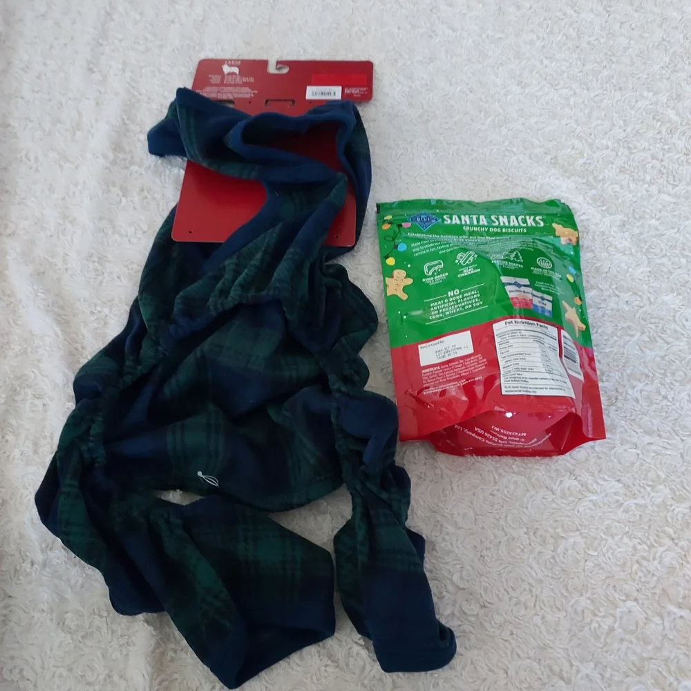Wondershop Blue & Green Plaid Dog PJs Large & Blue Buffalo Dog Treats Bundle